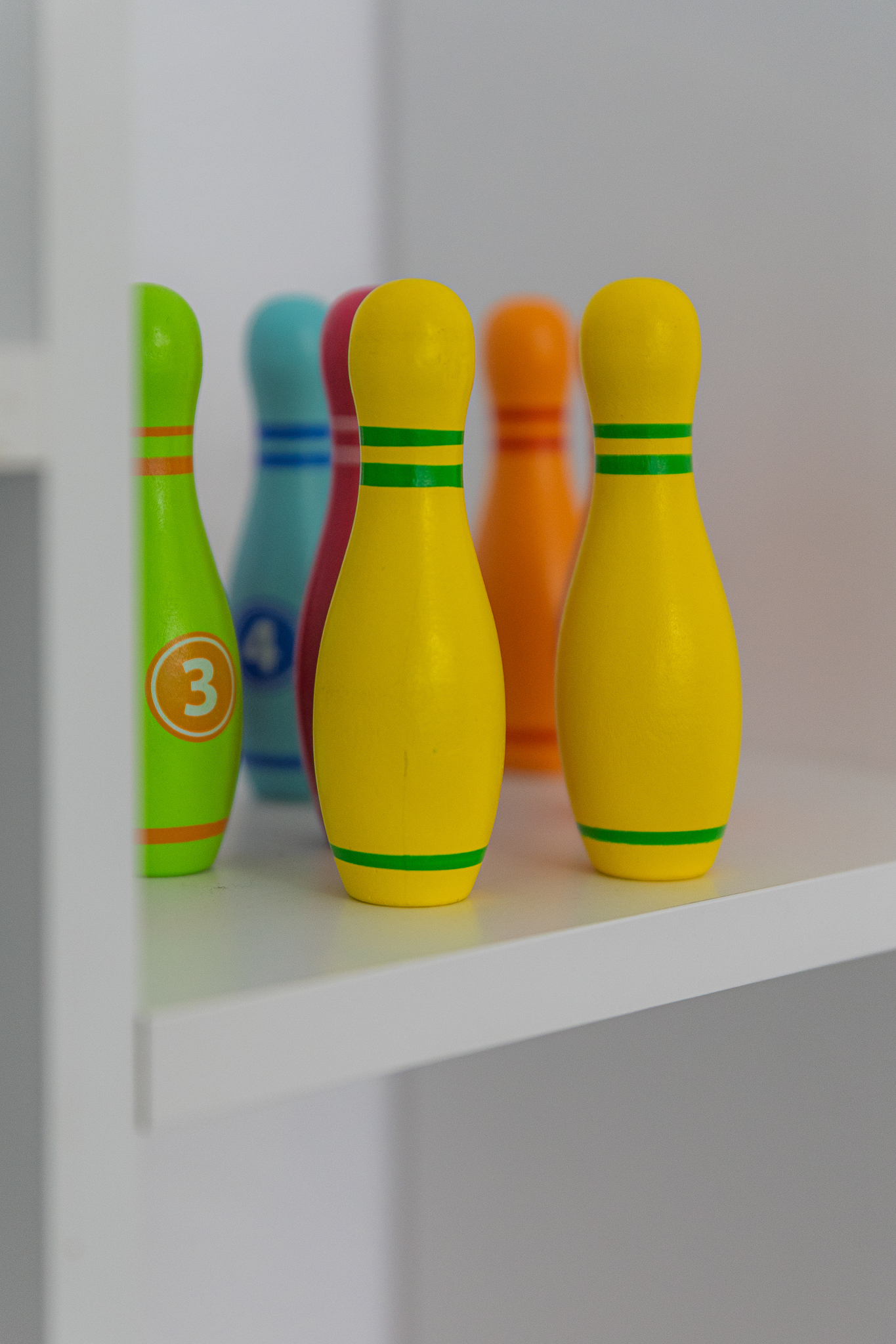 Specialist Growing Minds lucrând cu un copil